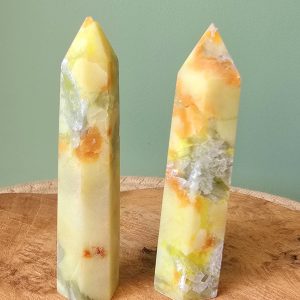 Tours en Aventurine jaune inclusions de Mica
