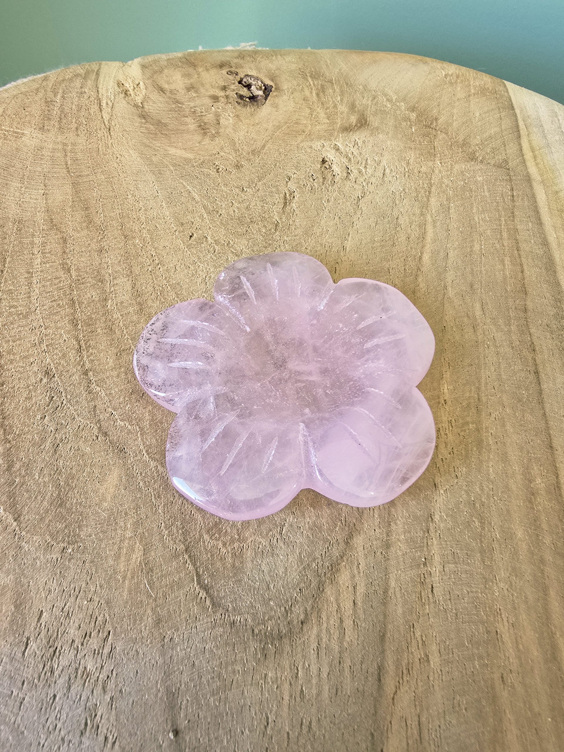 Porte Sphère Fleur en Quartz Rose