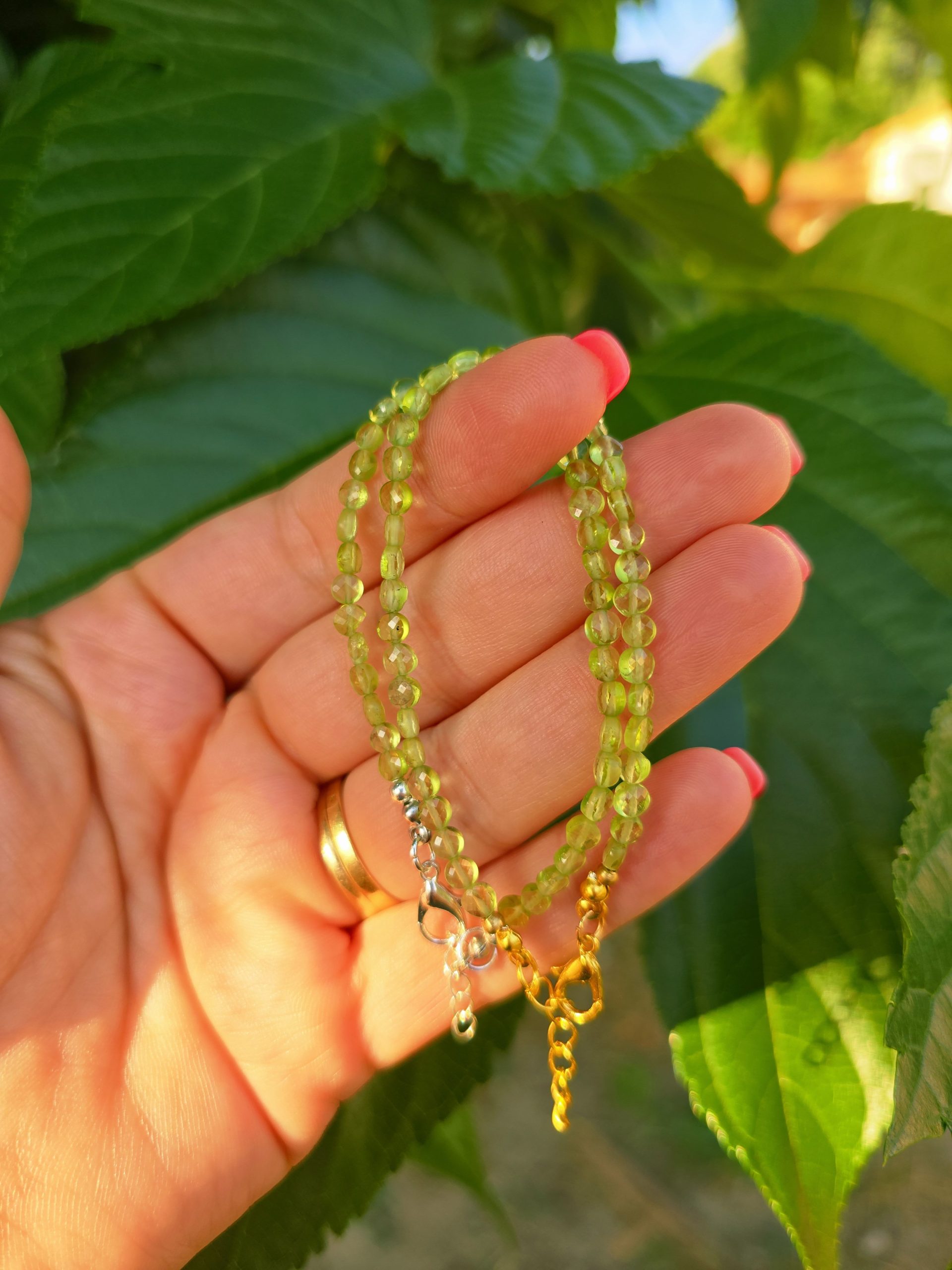 Bracelets Peridot A facettés